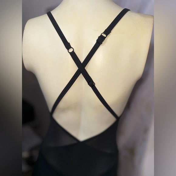 Black mesh side and back cutout jumpsuit /Romper Yoga lounge size Small - Picture 3 of 12